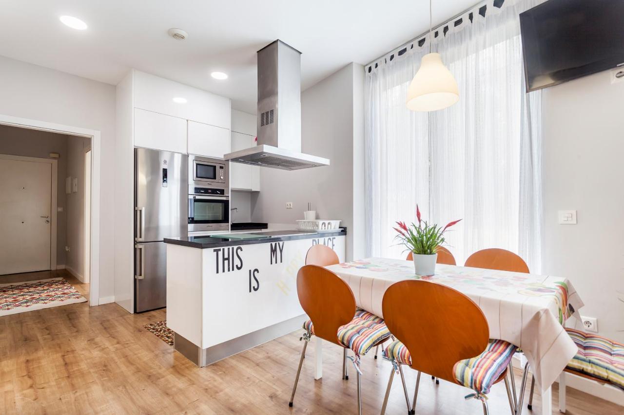 Piso En La Playa, Wifi Gratis Y Ac Apartment Valencia Bagian luar foto