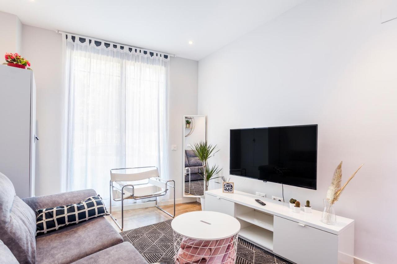 Piso En La Playa, Wifi Gratis Y Ac Apartment Valencia Bagian luar foto